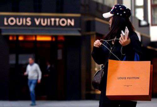 Luxury stocks slide as Vuitton strength fails to quell China worries