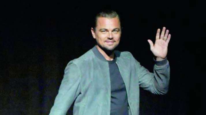 Leonardo DiCaprio, Sean Penn flirt with their ladies in Malibu