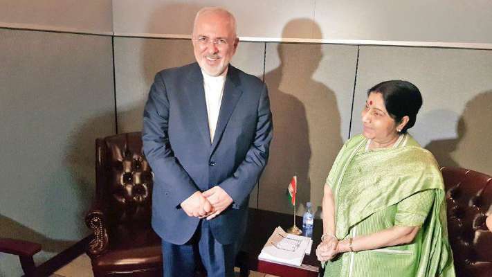 Sushma Swaraj Meets Iranian Counterpart to Discuss US sanctions