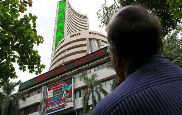 Bloodbath in markets..Sensex tanks over 800 points