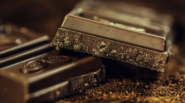 Eating chocolate can help you lose weight. Here’s how